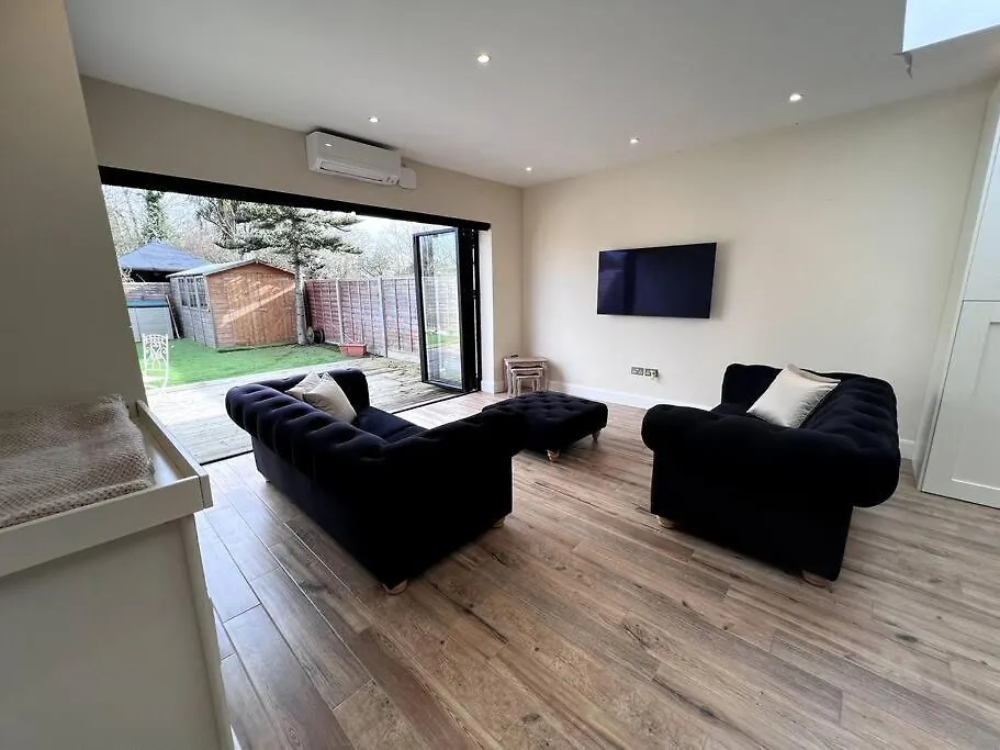 South Park Villa Ilford