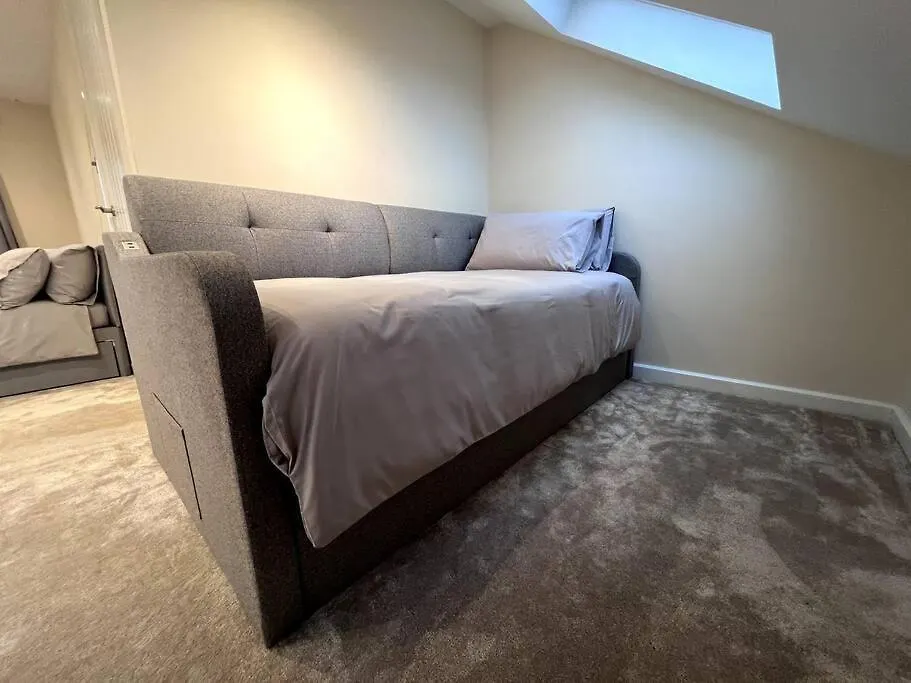 Holiday home South Park Villa Ilford