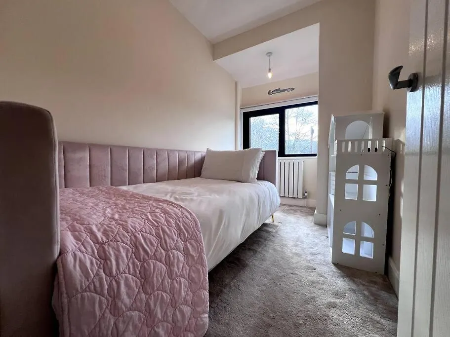 South Park Villa Ilford United Kingdom