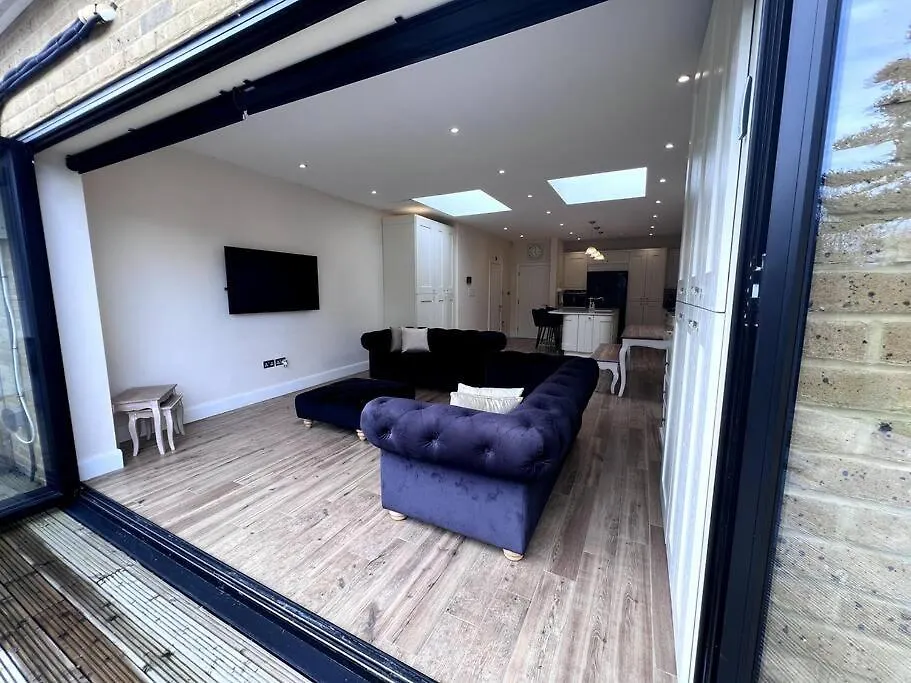 Holiday home South Park Villa Ilford United Kingdom